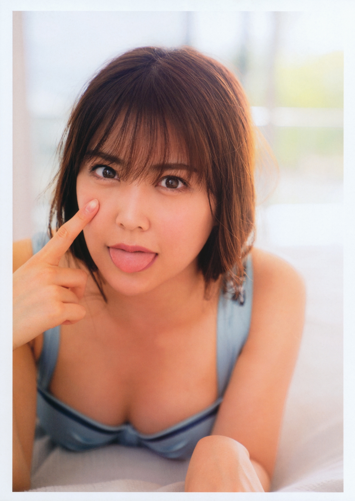 Photobook Miru Shiroma 白間美瑠 LOVE RUSH 0073 3280365690.jpg