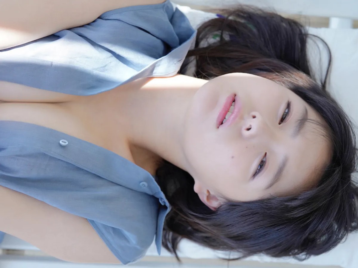 FRIDAYデジタル写真集 Hazuki Tsubasa 葉月つばさ Dangerous Baby Face Blue Full Version 0019 5599941605.jpg