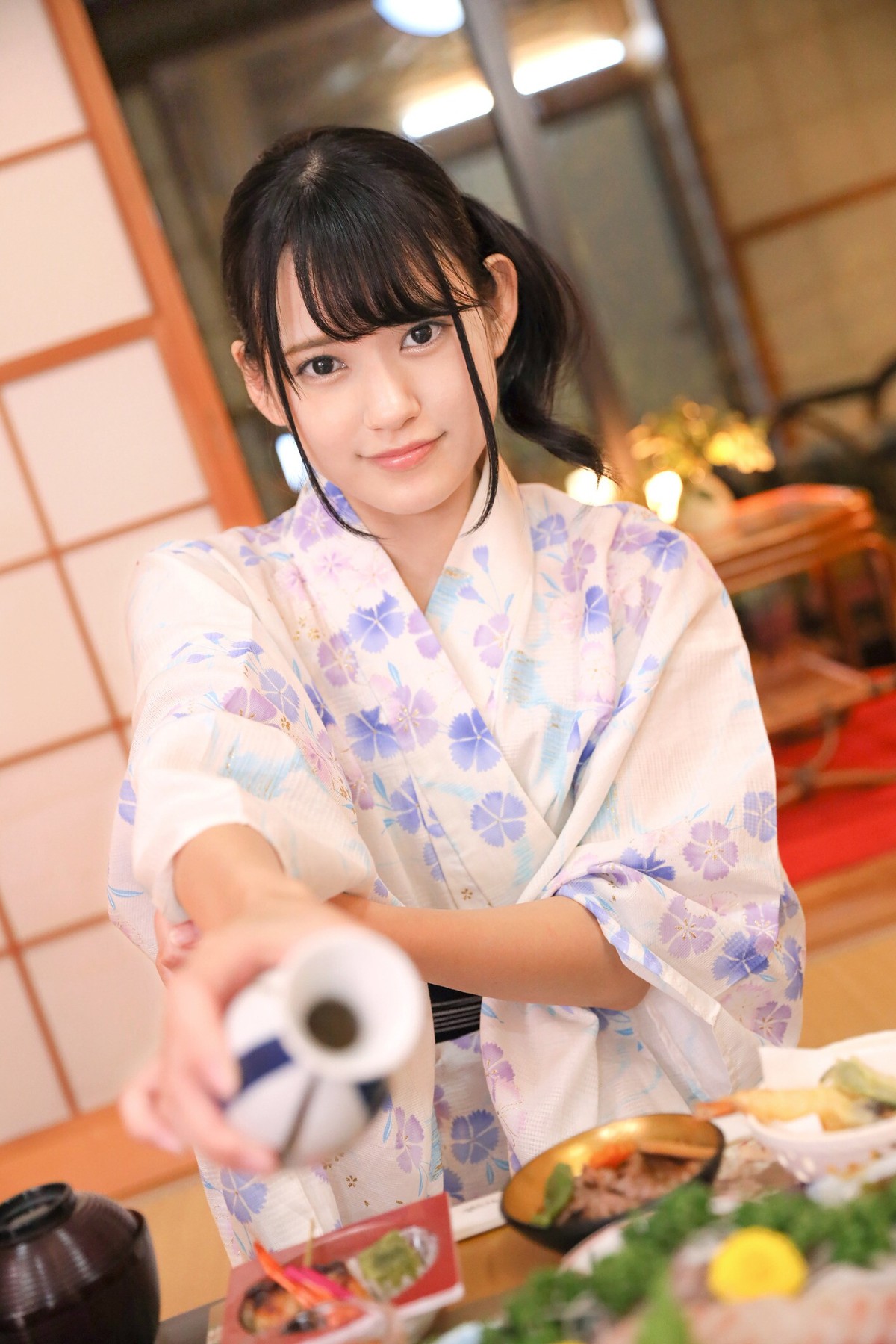 Photobook Umi Yatsugake 八掛うみ Prestige Pose Message 02 0001 0317367142.jpg