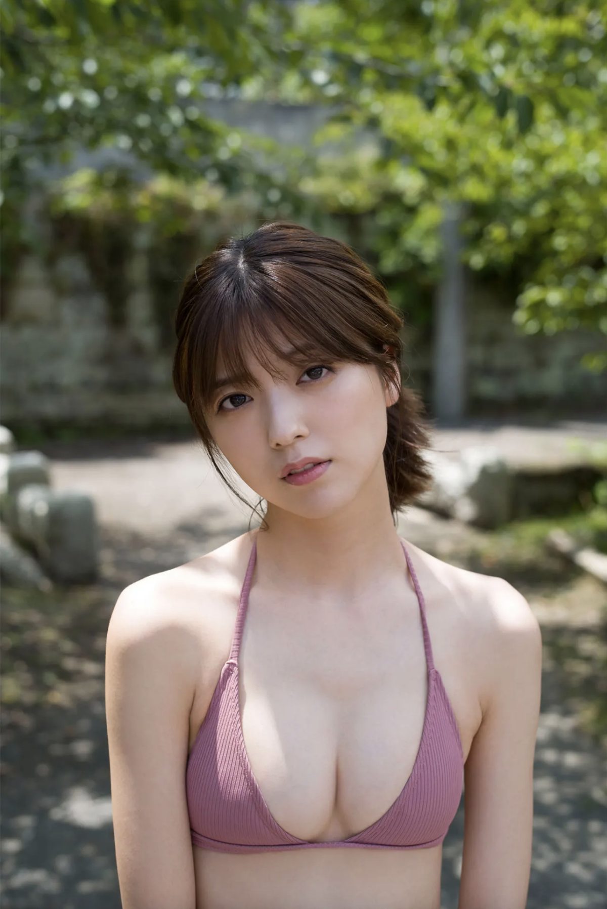 Photobook 工藤美桜 センチメンタルな柔肌 FRIDAYデジタル写真集 No Watermark 0001 0981310158.jpg