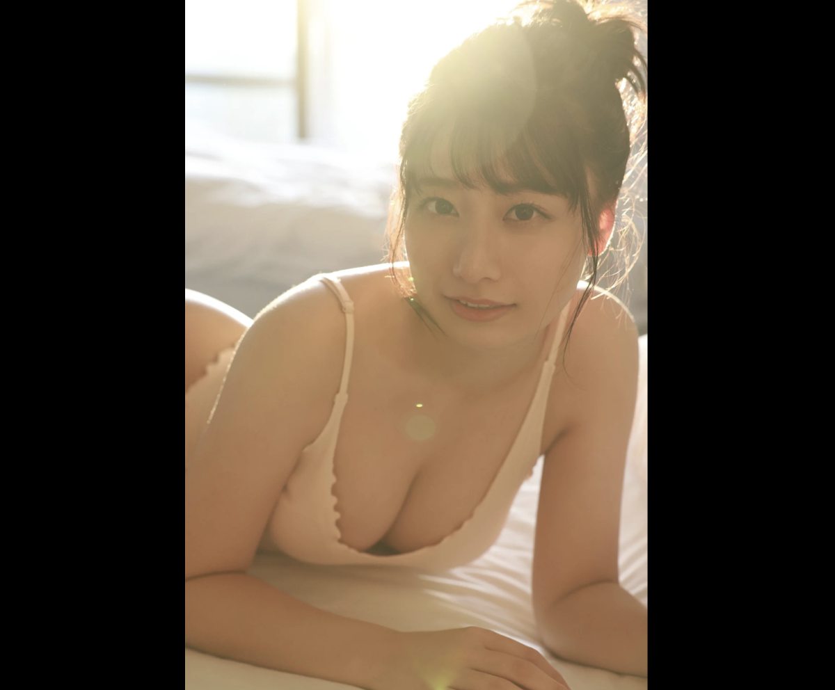 Photobook 鈴木優香 F乳のプリンセス Vol 2 オール未公開120カット超完全版 FRIDAYデジタル写真集 Not Complete 0016 2746904576.jpg