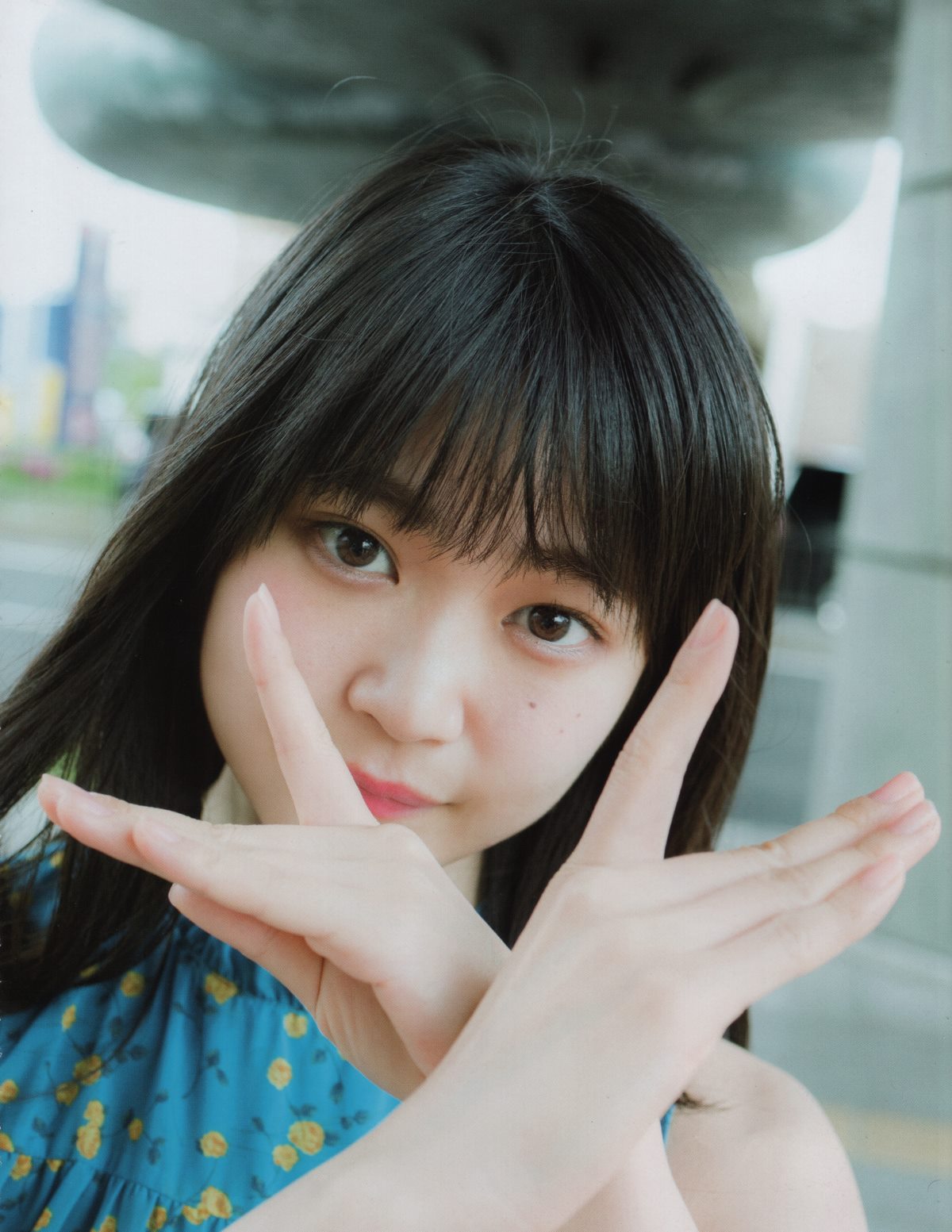 Photobook Keyakizaka46 Photobook – 21nin no Mikansei 欅坂46 ファースト写真集 21人の未完成 A 0061 0824032833.jpg