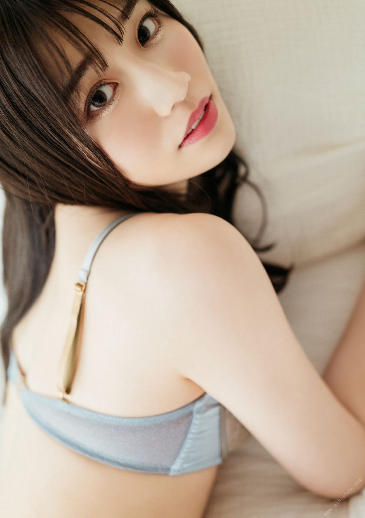 Photobook Saika Kawakita 河北彩花 Taken とられち 2022 07 11 0055 0417039746.jpg