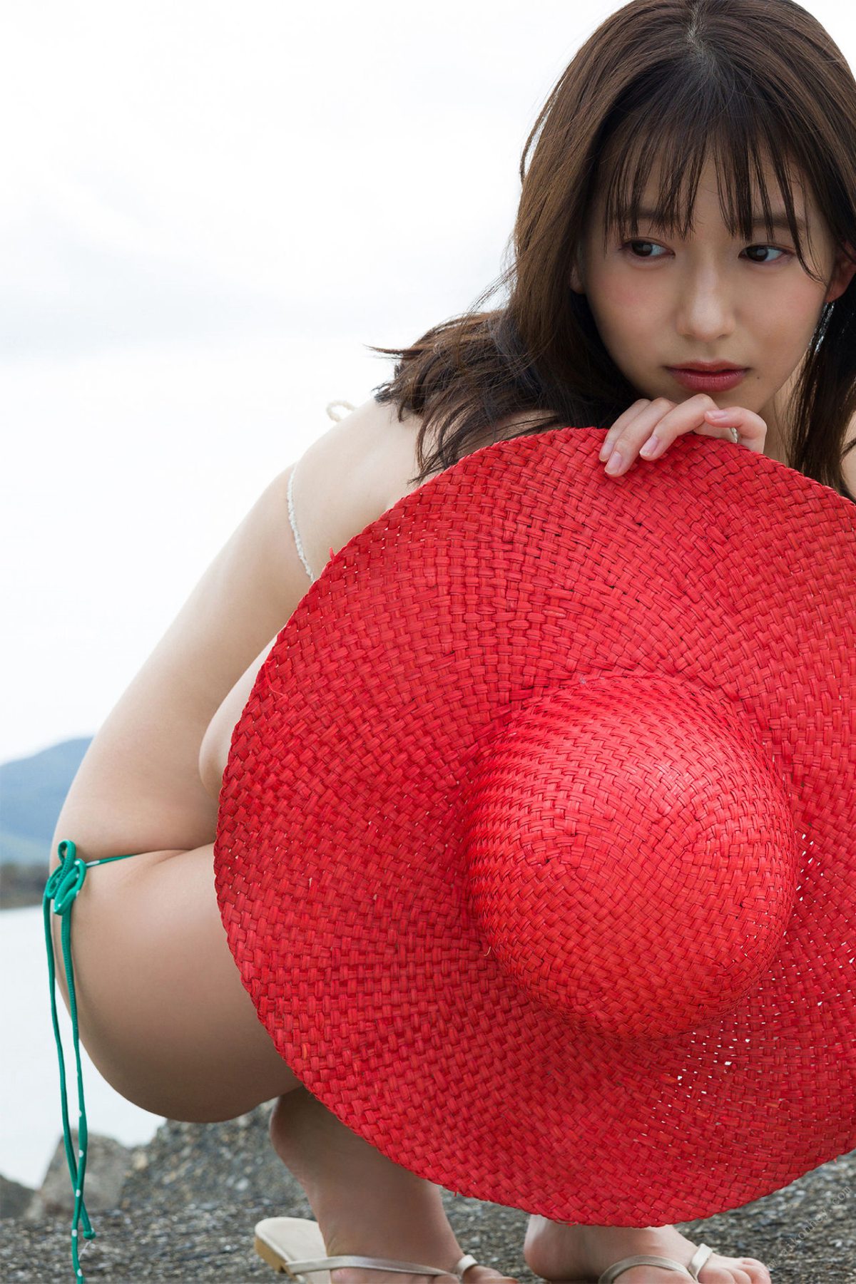 Photobook Nene Shida 志田音々 1st Photobook nene Maruttorippu nene－まるっとりっぷ－ 2022 07 14 0070 3637158754.jpg