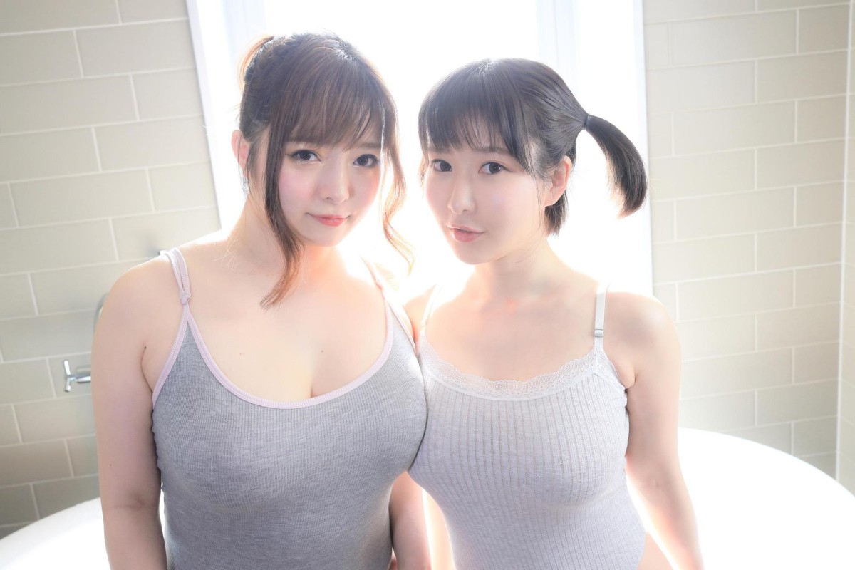 Photobook 2020 06 12 Luna Amemiya 雨宮留菜 And Miyako Daimon 大門みやこ Dream Collaboration A 0010 6785678165.jpg