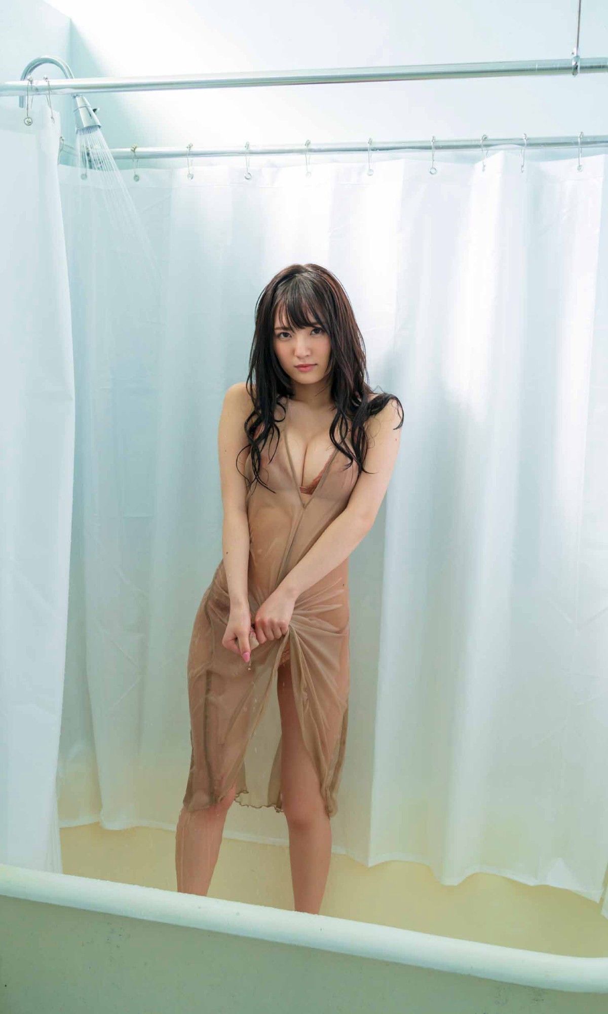 Photobook Yura Yura 由良ゆら Kore Ga Kou 0034 1402551186.jpg