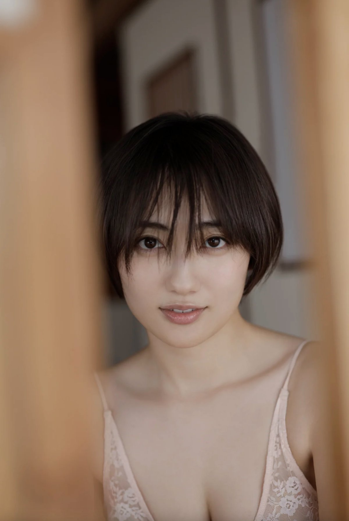 FRIDAY Kazusa Okuyama 奥山かずさ Monthly Girl 010 マンスリーガール 010 2022 03 30 High Qulity 0076 4111160052.jpg