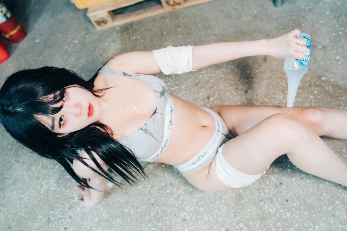 Loozy Zia 지아 Fetish Girl 0084 7910679632.jpg