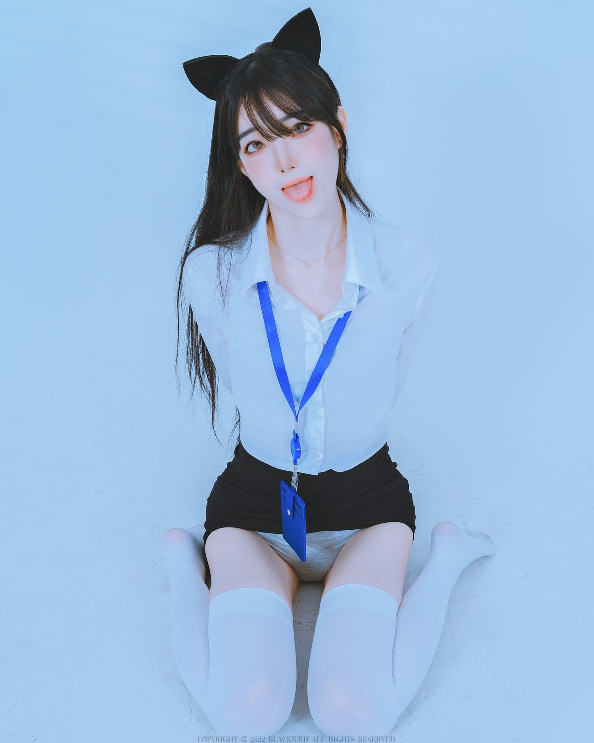 Blackbird Yuri No 01 Office look 0011 0720604329.jpg