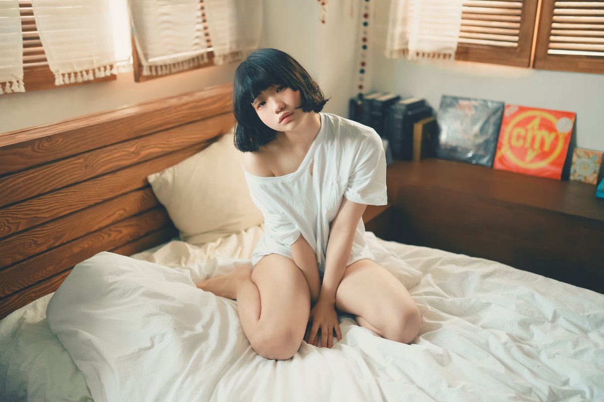 Mimmi 밈미 White B 0015 6853222416.jpg