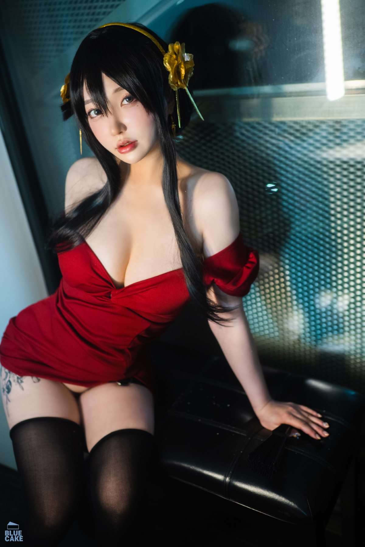 BlueCake Yeeun BlackRose RED 0086 0421604103.jpg