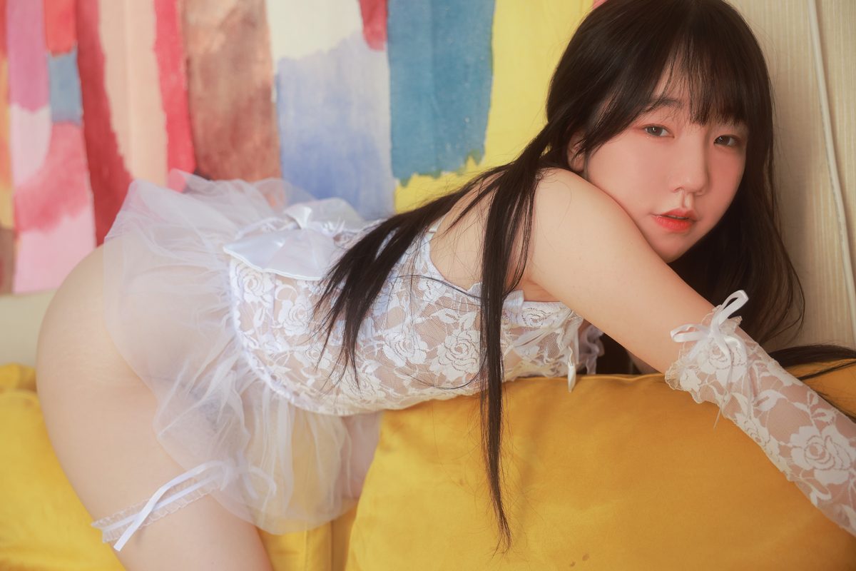 SWEETBOX Yeri Packaging Girl C 0059 9627635009.jpg