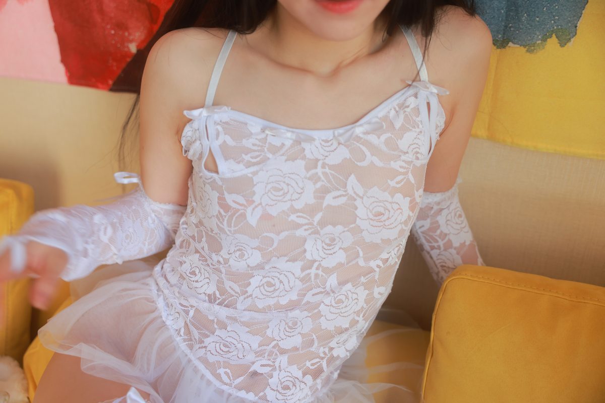 SWEETBOX Yeri Packaging Girl C 0056 2866022128.jpg