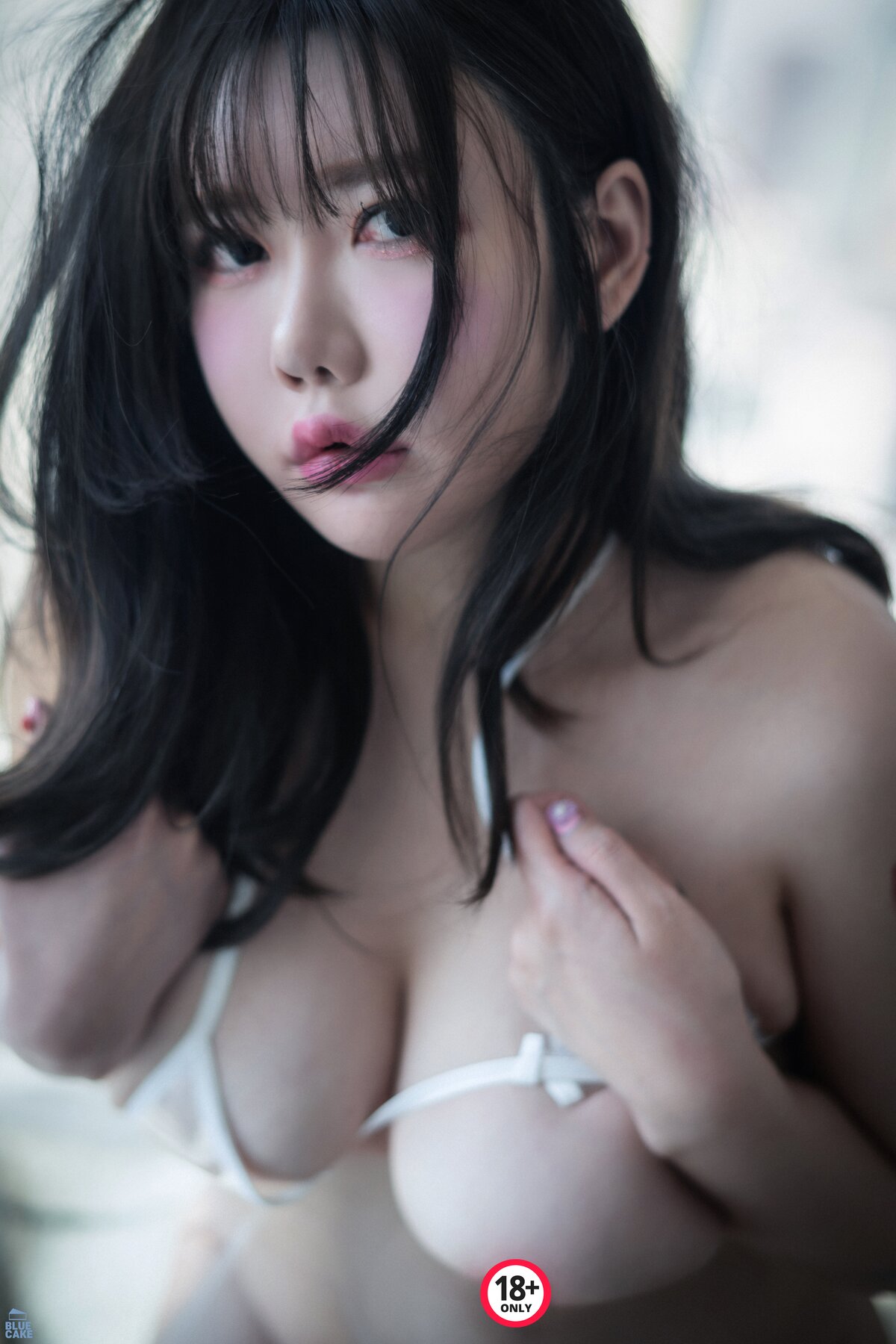 BLUECAKE SUA 지수아 Vol 05 Nude Bikini White RED 0033 3746301294.jpg
