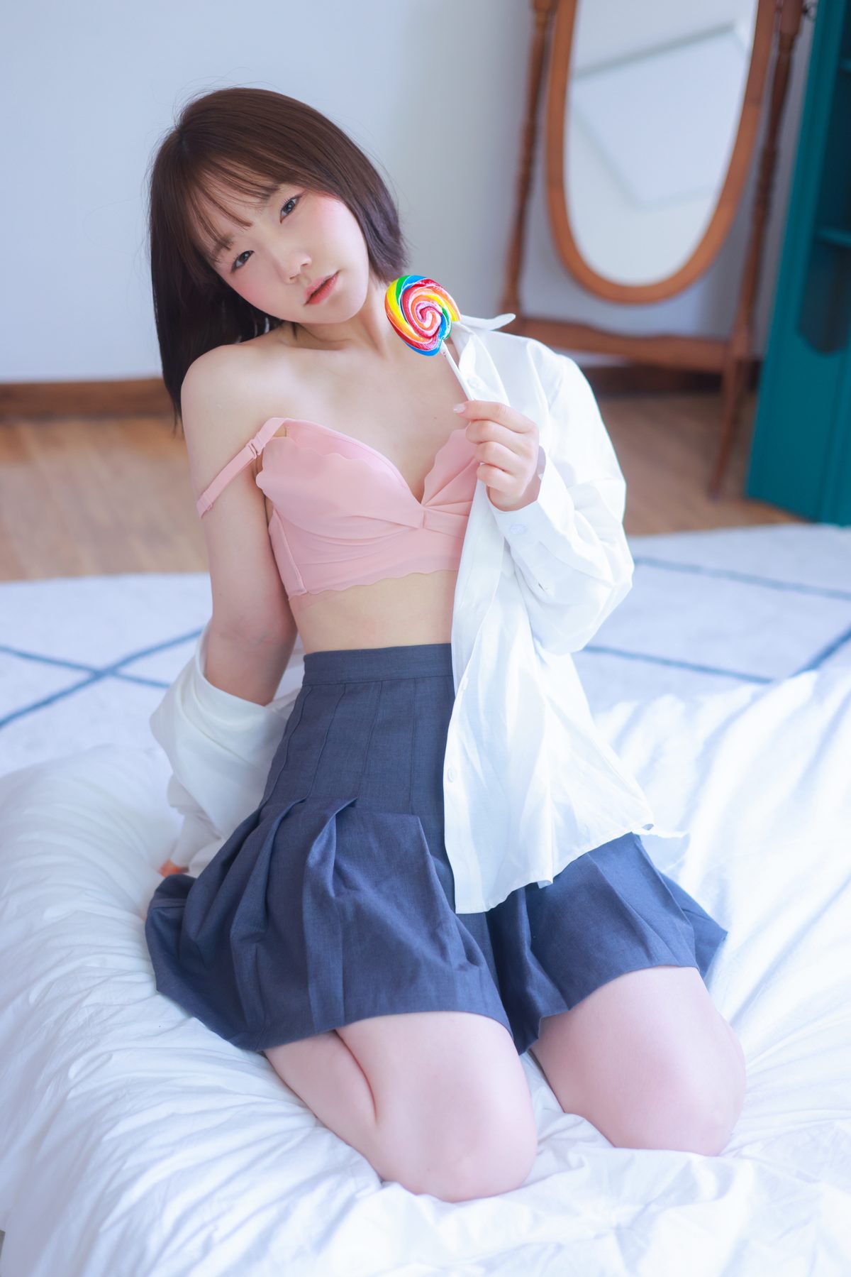 Yo U Yeri Vol 1 Pure A 0040 1287014326.jpg