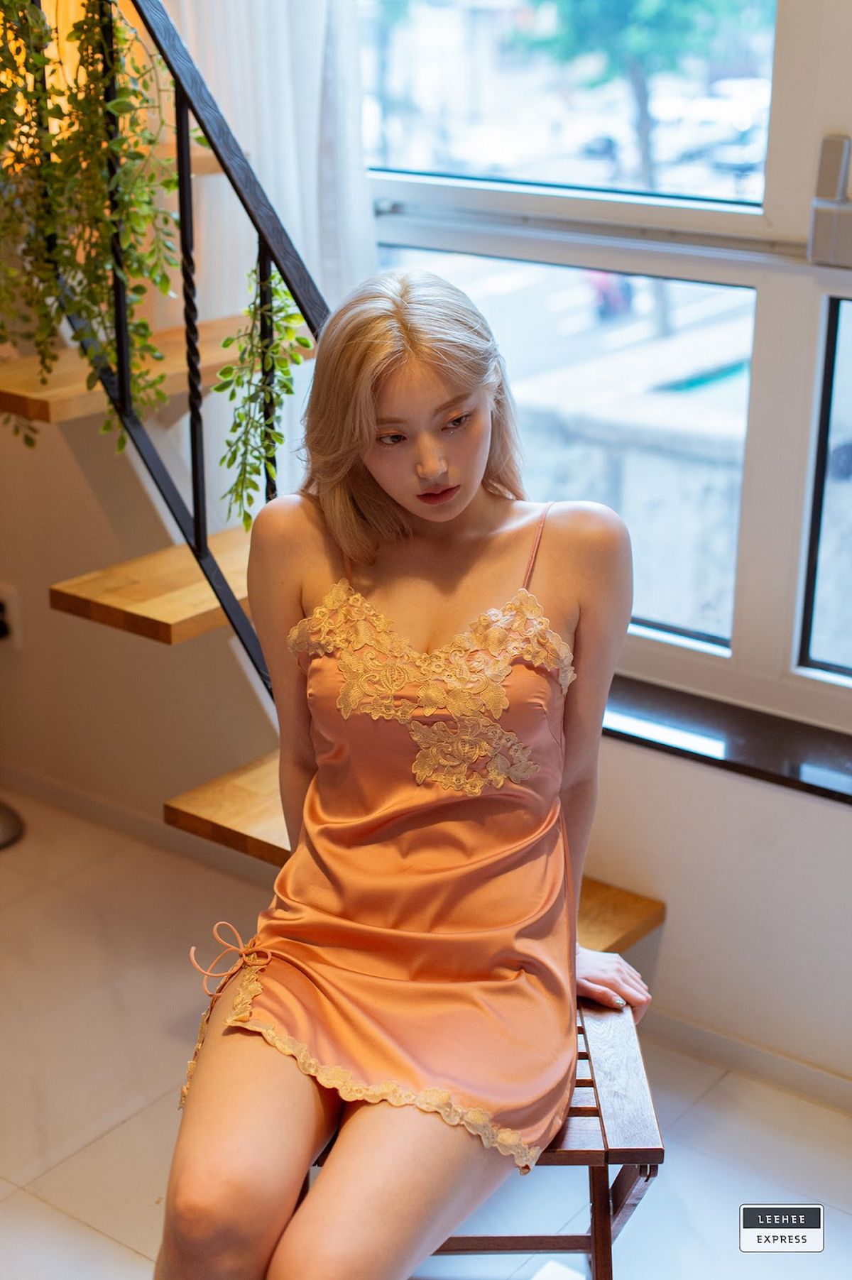 LE LEDG 077 Jeong Ah 정아 0010 6184528034.jpg