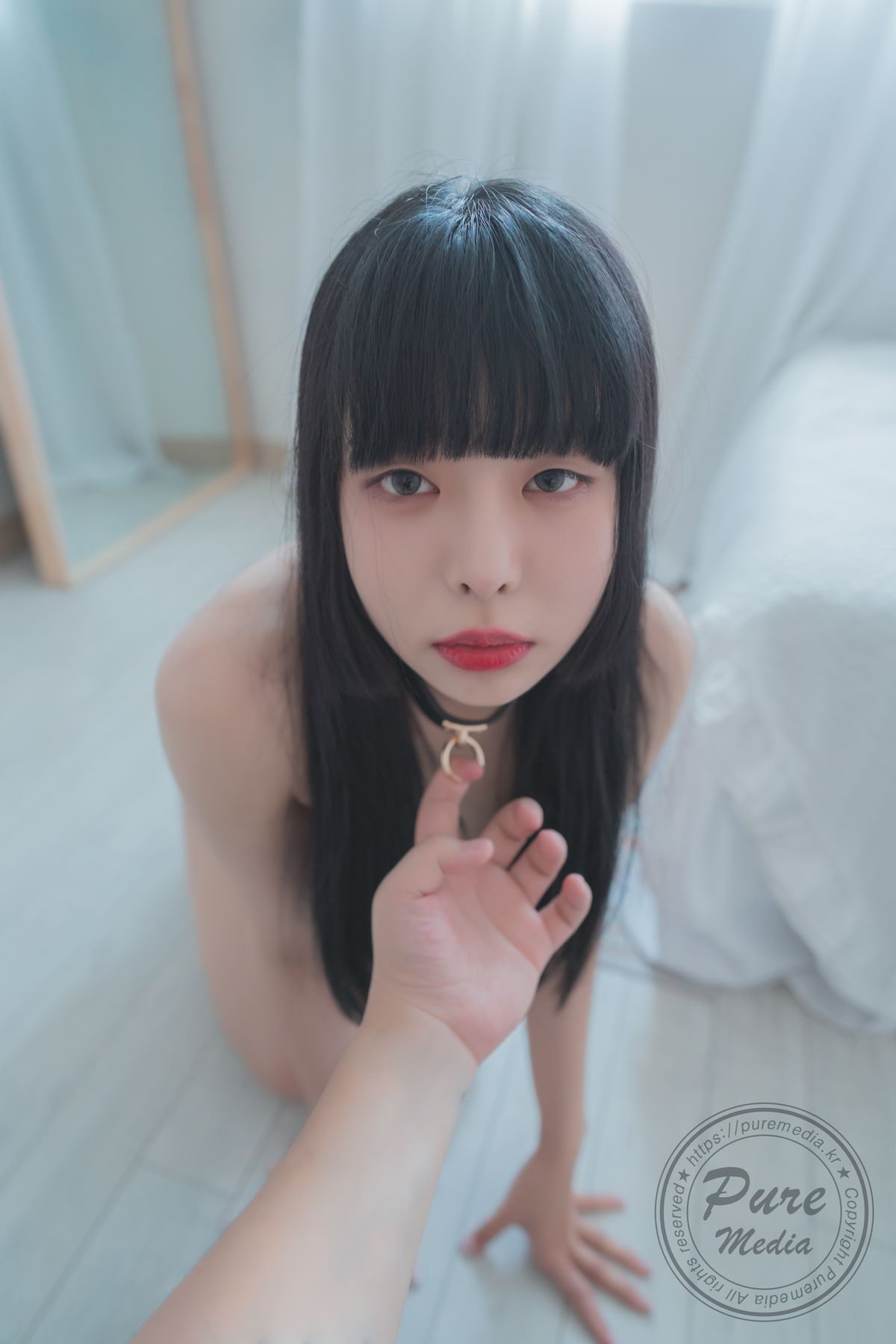 PureMedia Vol 256 Mina 민아 The Pet Girl A 0034 8811217412.jpg