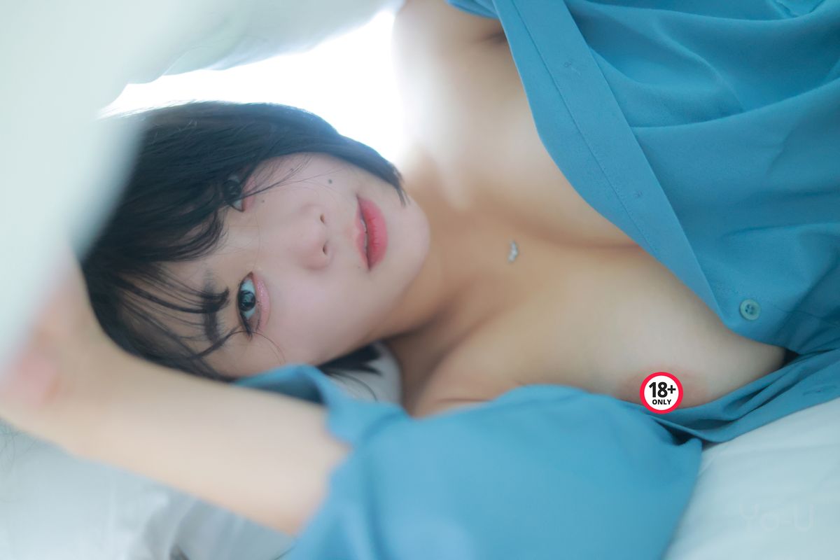 Yo U Zia 지아 Vol 12 Birthday A 0051 0462243422.jpg